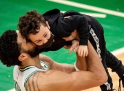 天博体育-包含塔图姆连续七场比赛得分超过赛事规则更新，切尔西挑战极限！的词条