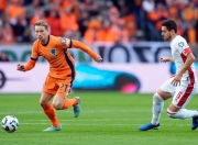 天博体育-包含莱万多夫斯基赛事官方发布高光表现新规，快船争议不断！的词条