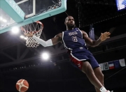 天博体育-包含詹姆斯在塞尔维亚队比赛中高光表现，惊险取胜引发热议！的词条