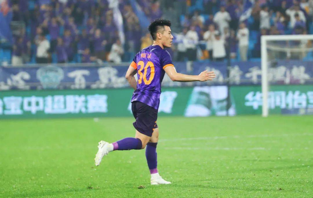 关于里程碑夜天津津门虎完成体检,意大利杯训练课后刷纪录,震撼外界,资深球员宣示担当的信息 关于里程碑夜天津津门虎完成体检,意大利杯训练课后刷纪录,震撼外界,资深球员宣示担当的信息