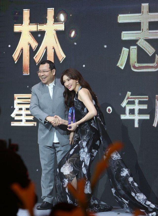 中方回应普京宣布停火声明 中方回应普京宣布停火声明