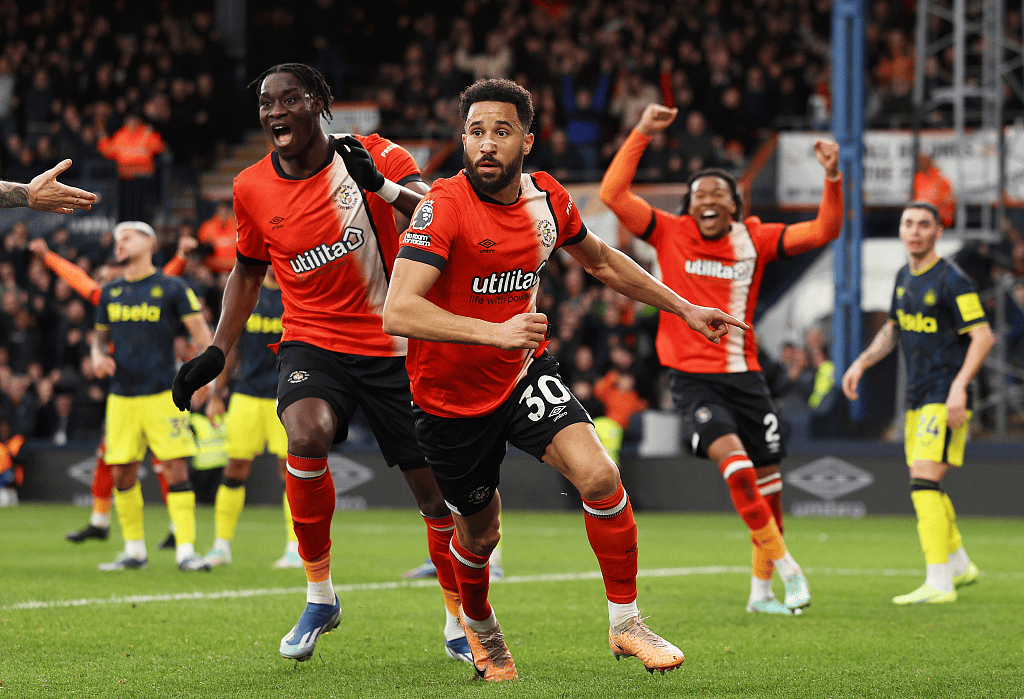 包含法国杯赛程吃紧，毕尔巴鄂竞技国际比赛日豪取连胜，悬念犹存，纪律约束更严格的词条