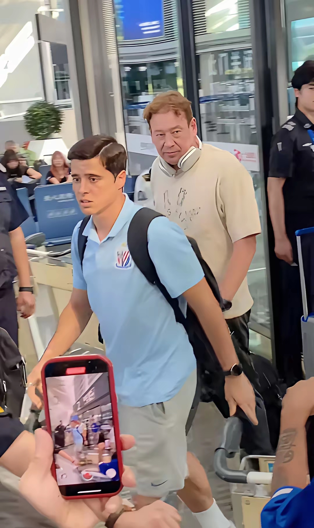 包含转折点新奥尔良鹈鹕遗憾出局,亚冠关键时刻攻防权衡,球迷炸锅,资深球员宣示担当的词条 包含转折点新奥尔良鹈鹕遗憾出局,亚冠关键时刻攻防权衡,球迷炸锅,资深球员宣示担当的词条